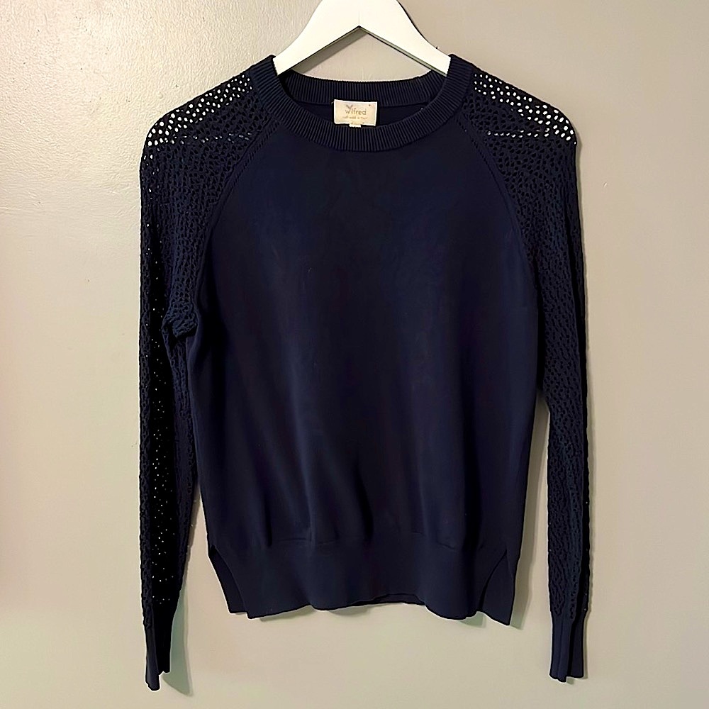 Wilfred Sweater w/ Sleeve Detail